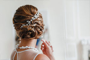 Bridal hair for wedding glam