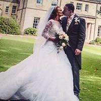 Lucky couple say ‘I do’ to return to wedding venue