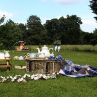 Hallmark hotel Flitwick Manor launches its ‘flit-nic royal-tea’ royal tea party