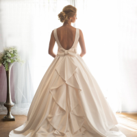 2016 trends in Bridal and Groomswear Honey Back wedding dress, Maria Morris Couture, Cheadle
