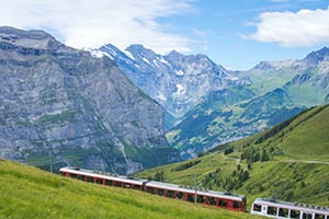 train ride Honeymoon Ideas